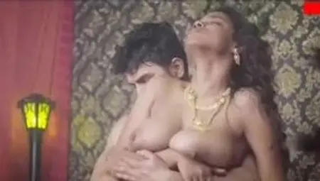 Amateur indian webseries - desi wife with big naturals in homemade porn